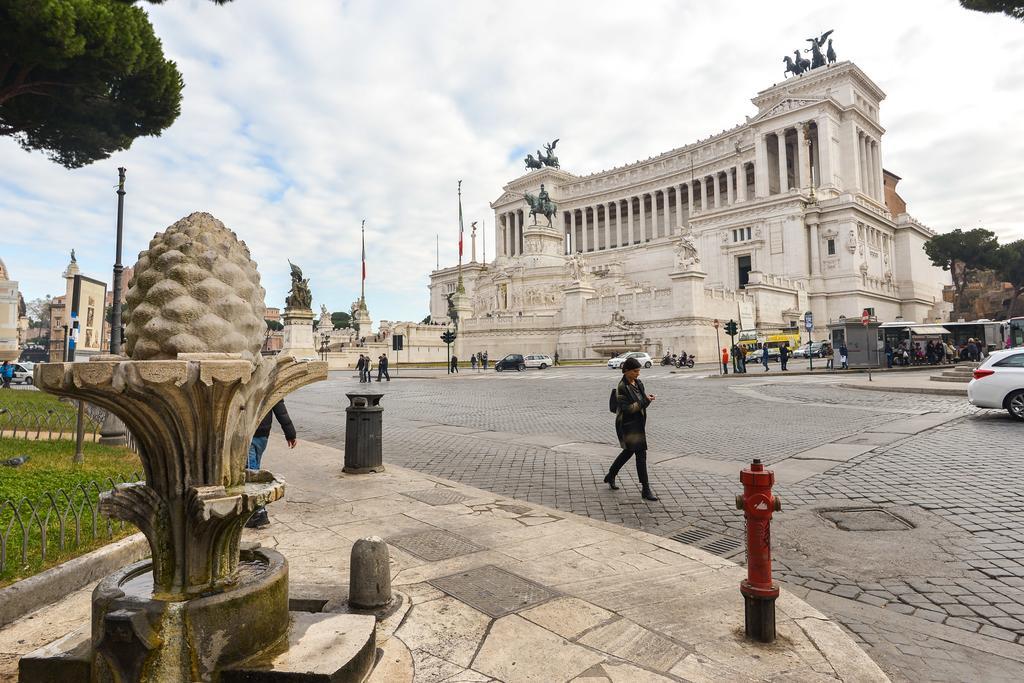 Cs Piazza Venezia Apartment Roma Eksteriør bilde